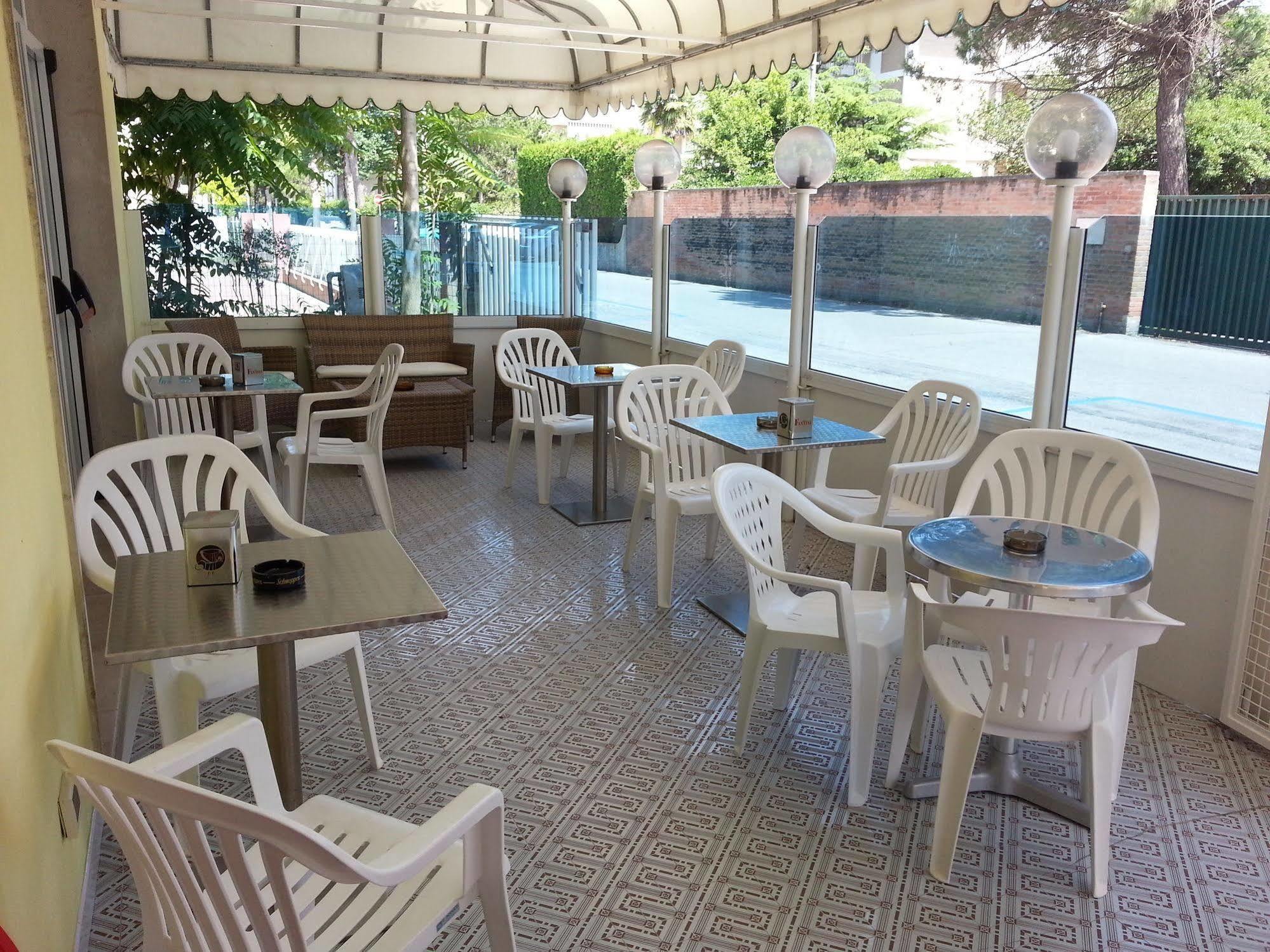 Hotel Laguna